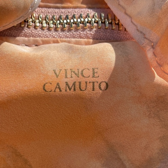 VINCE CAMUTO Washable Nylon Crossbody Harlo In Tye Dye Peach Clay - Picture 6 of 12